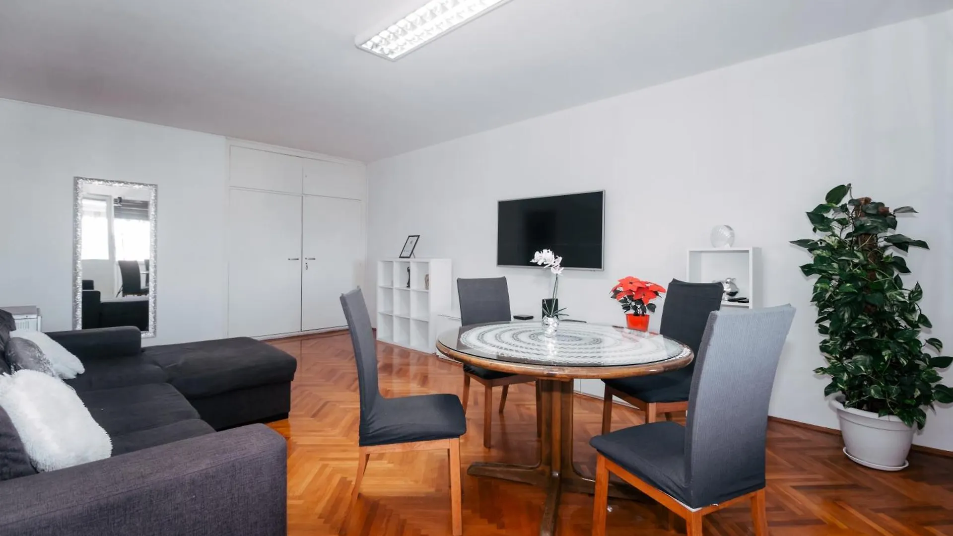 Apartman Lara 스플리트 0*,  크로아티아